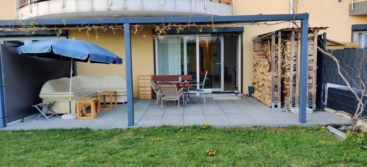 Apartament Ebenerdig Mit Terrasse & Garten, Wlan & Parkplatz! Self Check-In & Check-Out! Schwedenofen! Auggen Zewnętrze zdjęcie